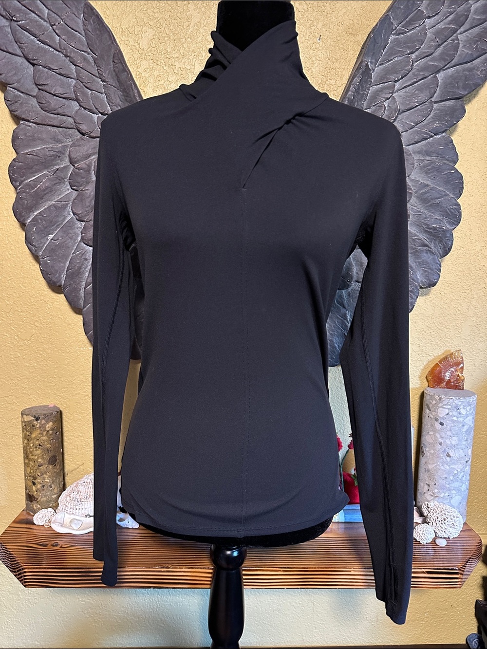 Lululemon Black Long-Sleeve Twist Neck Top